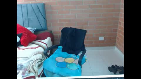 paula__117 online show from May 19, 2026, 7:09 pm
