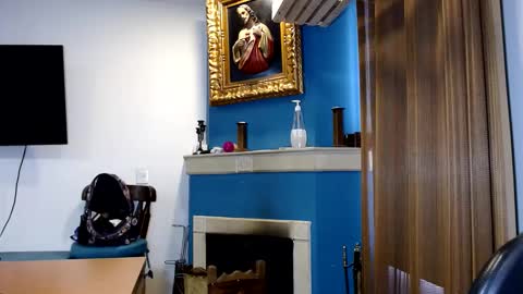 Snapshot of paula_anderson chatting on January 21, 2025, 7:50 pm PAULA online show from January 21, 2025, 7:50 pm