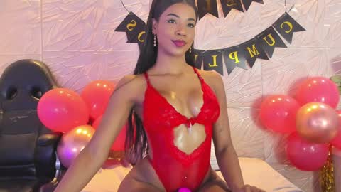 Snapshot of paula_cruzz chatting on January 7, 2025, 11:03 pm PAULA CRUZ online show from January 7, 2025, 11:03 pm