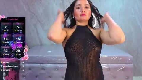 Snapshot of paulette37_a chatting on June 11, 2026, 12:32 am Paulette online show from June 11, 2026, 12:32 am