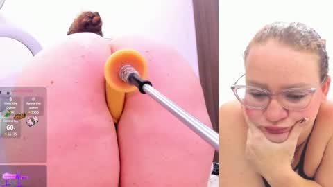 Snapshot of paulina_davis_ chatting on February 4, 2025, 6:36 am Paulina Davis online show from February 4, 2025, 6:36 am