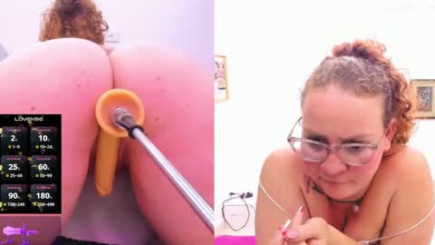Snapshot of paulina_davis_ chatting on February 14, 2025, 4:04 am Paulina Davis online show from February 14, 2025, 4:04 am