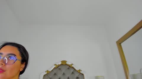 Snapshot of paulina_lux chatting on February 15, 2026, 2:58 pm paulina lux online show from February 15, 2026, 2:58 pm