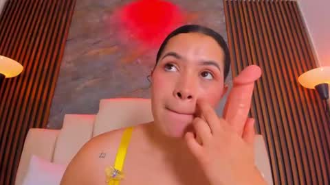 Snapshot of paulina_rosset chatting on June 27, 2026, 12:22 pm paulina_rosset online show from June 27, 2026, 12:22 pm