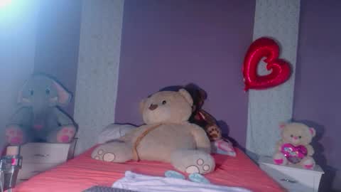 paulina online show from February 18, 2026, 6:26 pm