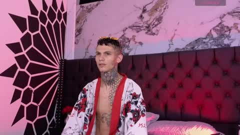 Paulo online show from April 6, 2026, 4:21 am