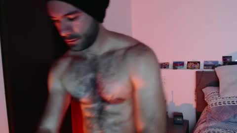 Snapshot of paulripped chatting on February 12, 2025, 2:35 am Paul online show from February 12, 2025, 2:35 am