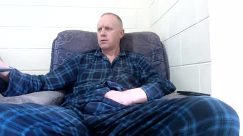 Snapshot of paulstevenson2064 chatting on August 6, 2026, 2:24 am paulstevenson2064 online show from August 6, 2026, 2:24 am