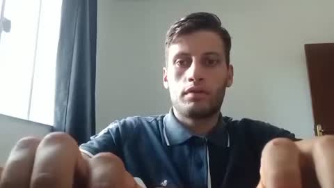 Snapshot of paurrrossa chatting on December 1, 2024, 8:31 pm PauRosa online show from December 1, 2024, 8:31 pm