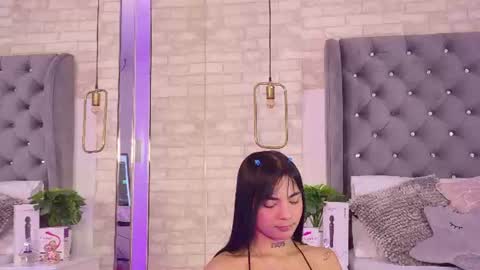 Snapshot of pauvega_ chatting on July 6, 2026, 3:03 pm Pau online show from July 6, 2026, 3:03 pm