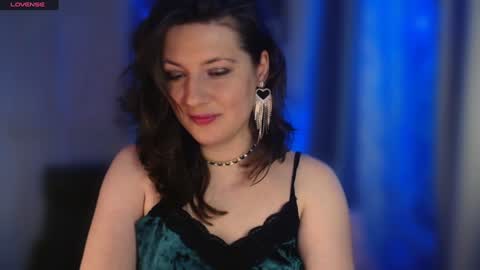 Pavla online show from December 25, 2024, 8:07 pm