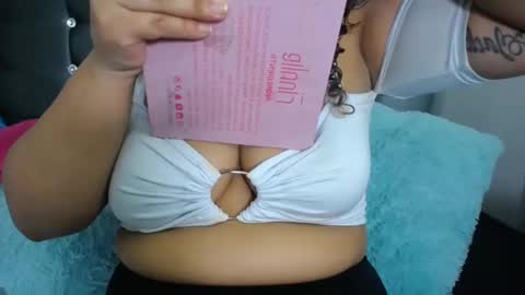 Snapshot of payton_bailey chatting on January 14, 2025, 12:24 pm Payton online show from January 14, 2025, 12:24 pm