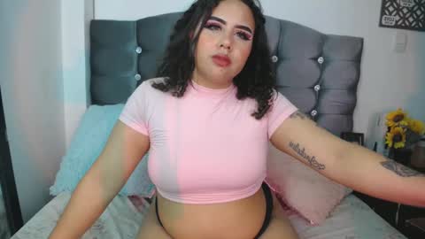 Snapshot of payton_bailey chatting on February 28, 2025, 2:31 am Payton online show from February 28, 2025, 2:31 am