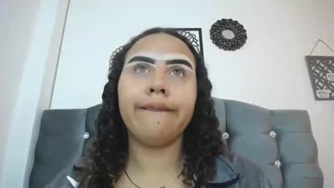 Snapshot of payton_bailey chatting on March 4, 2025, 4:20 pm Payton online show from March 4, 2025, 4:20 pm