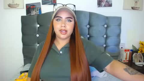 Snapshot of payton_bailey chatting on October 22, 2025, 5:41 am Payton online show from October 22, 2025, 5:41 am