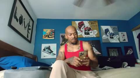 Phenomenal online show from November 15, 2025, 6:59 pm