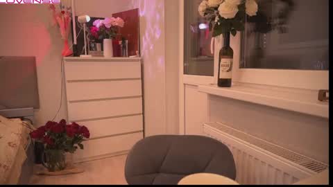 Sandra  Next Stream  pm MSK 5 pm UTC1pm EDT online show from February 25, 2025, 5:47 pm