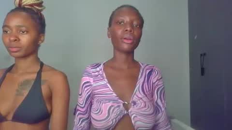 peach_ebonny online show from May 13, 2026, 8:12 am