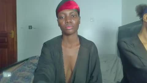 peach_ebonny online show from June 4, 2026, 6:58 pm