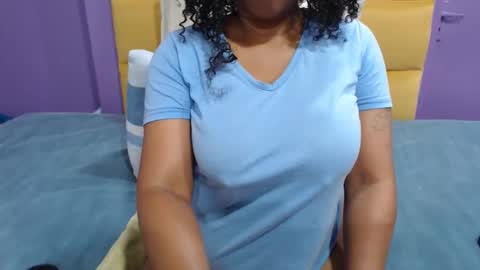 Snapshot of peachassxx chatting on February 16, 2026, 5:47 am peachy online show from February 16, 2026, 5:47 am