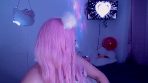 peacherry_ online show from January 15, 2025, 2:06 am