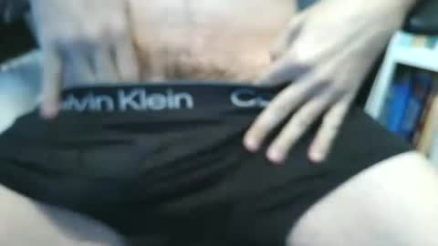 Snapshot of peacheshubby chatting on February 16, 2026, 3:41 pm hard4u online show from February 16, 2026, 3:41 pm