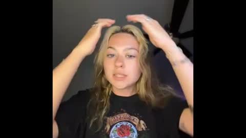 Snapshot of peachesncreampiezz chatting on June 23, 2026, 7:56 pm peachesncreampiezz online show from June 23, 2026, 7:56 pm