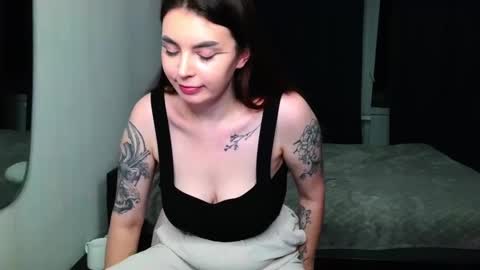 Peachy online show from December 5, 2024, 2:09 am
