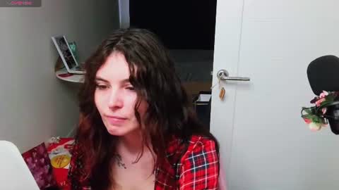 Snapshot of peachybabe__ chatting on June 14, 2026, 5:26 pm Peachy online show from June 14, 2026, 5:26 pm