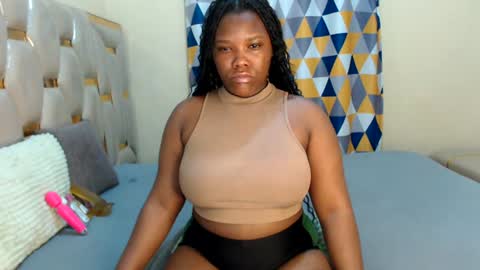 Snapshot of peachygirl255 chatting on June 24, 2026, 9:14 pm Peachy online show from June 24, 2026, 9:14 pm