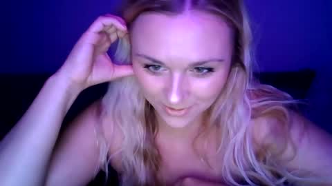Snapshot of peachyprincesstn chatting on June 17, 2026, 11:16 pm peachyprincesstn online show from June 17, 2026, 11:16 pm