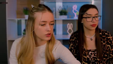 pearl heart online show from March 27, 2026, 6:52 am