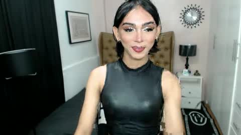 Pearl online show from February 2, 2025, 3:17 pm