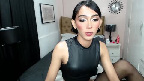 Pearl online show from February 12, 2025, 8:27 am