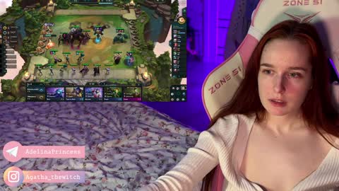 Snapshot of pearlprincess_ chatting on February 1, 2025, 2:37 am Adelina online show from February 1, 2025, 2:37 am