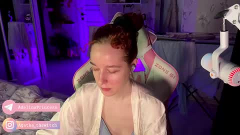 Snapshot of pearlprincess_ chatting on February 22, 2025, 12:49 am Adelina online show from February 22, 2025, 12:49 am