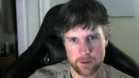 pecas90 online show from April 12, 2026, 3:22 am
