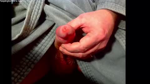 Snapshot of peepingtom66 chatting on November 16, 2025, 3:17 pm peepingtom66 online show from November 16, 2025, 3:17 pm