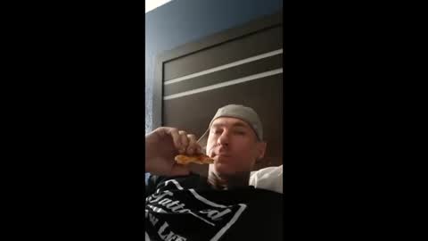 Snapshot of pegme921748 chatting on February 15, 2026, 9:30 am pegme921748 online show from February 15, 2026, 9:30 am