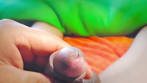 Penils online show from September 23, 2025, 7:17 pm