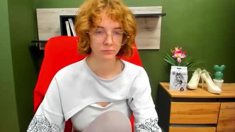 Penny online show from September 17, 2025, 6:26 am