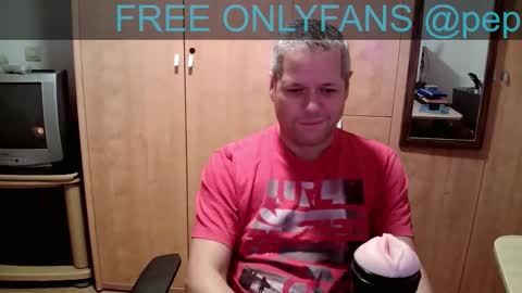 Snapshot of pepinoholandes chatting on October 16, 2025, 11:06 pm Pepino Holandes online show from October 16, 2025, 11:06 pm