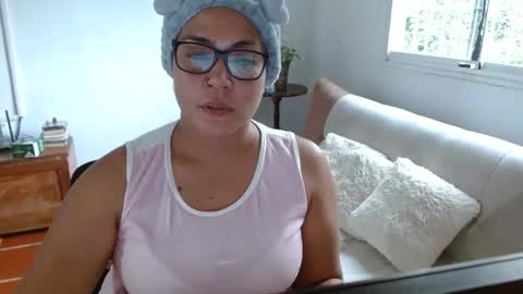 Snapshot of pepitt45 chatting on April 23, 2026, 9:28 pm Megan online show from April 23, 2026, 9:28 pm