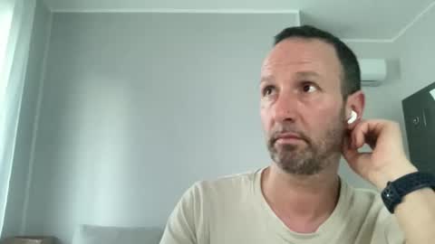 peppinslosqualo online show from May 26, 2026, 6:37 pm