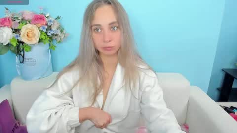 Snapshot of perfectjulia chatting on May 12, 2026, 2:03 pm Julia online show from May 12, 2026, 2:03 pm