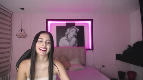 Snapshot of perla_lovely chatting on January 18, 2026, 12:42 pm perla_lovely online show from January 18, 2026, 12:42 pm