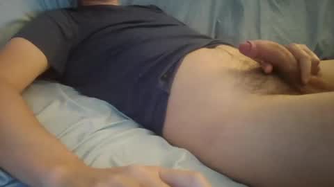 Snapshot of perreo69 chatting on February 23, 2025, 4:24 pm perreo69 online show from February 23, 2025, 4:24 pm