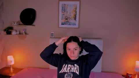 Snapshot of persefone_saira chatting on March 14, 2026, 11:04 am Marie online show from March 14, 2026, 11:04 am