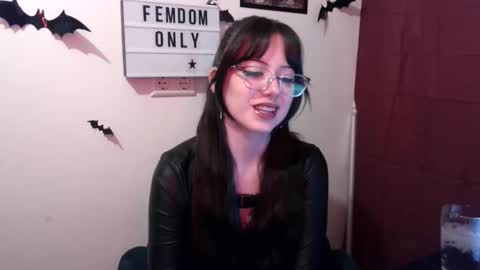 Snapshot of persephones_garden chatting on March 26, 2026, 1:17 pm Persephone online show from March 26, 2026, 1:17 pm
