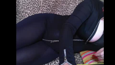 Lady K online show from February 9, 2025, 2:38 am